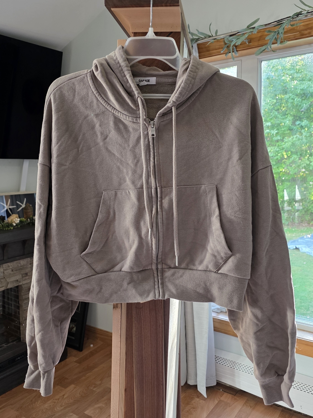 Garage Cropped Zip-Up Hoodie Jacket in Taupe